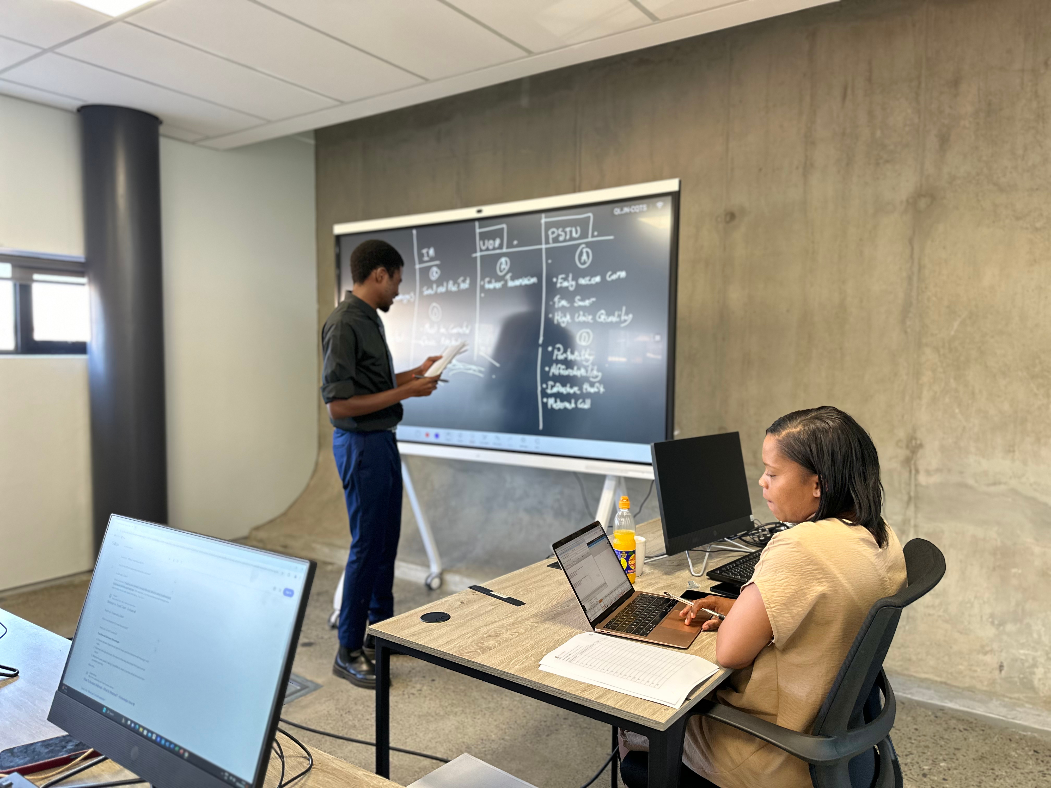 Technology skills workshop in progress